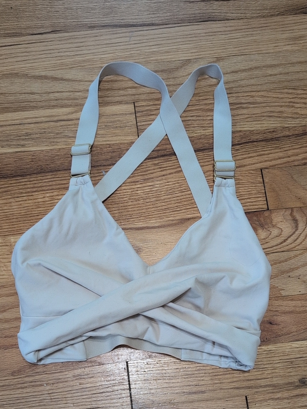 BuffBunny Light Cream Cross-Front Sports Bralette
